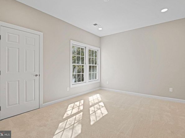 9927 Miles Stone Court, Vienna VA 22181