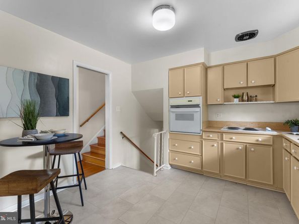 6412 24TH Street N, Arlington VA 22207