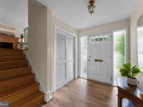 6412 24TH Street N, Arlington VA 22207