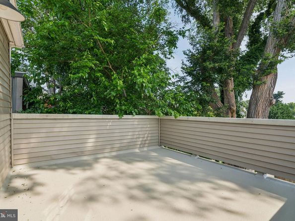 5735 Knox Street, Philadelphia PA 19144