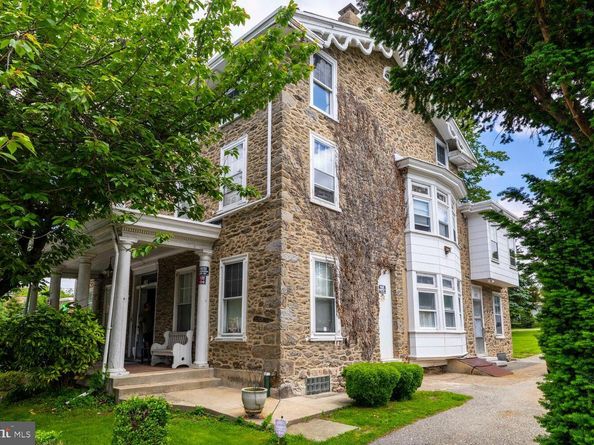 559 Righter Street, Philadelphia PA 19128