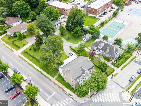 559 Righter Street, Philadelphia PA 19128
