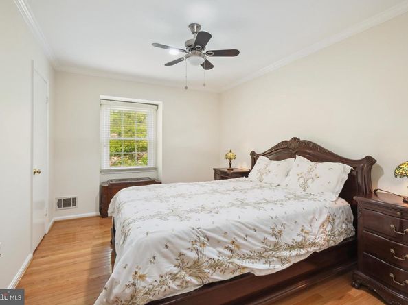 10104 Colebrook Avenue, Potomac MD 20854