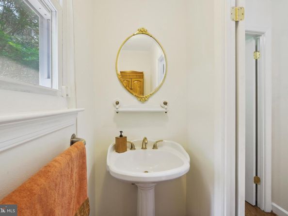 10104 Colebrook Avenue, Potomac MD 20854