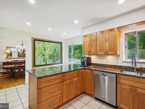 10104 Colebrook Avenue, Potomac MD 20854