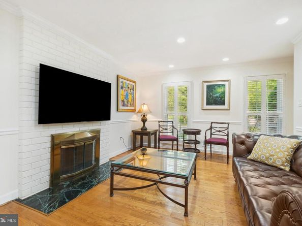 10104 Colebrook Avenue, Potomac MD 20854