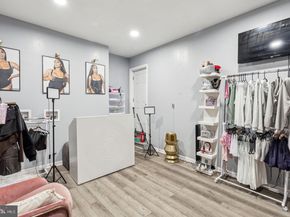 1633 W Oxford Street, Philadelphia PA 19121
