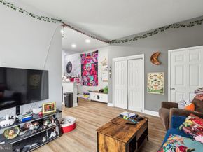 1633 W Oxford Street, Philadelphia PA 19121