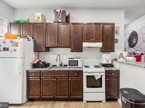 1633 W Oxford Street, Philadelphia PA 19121