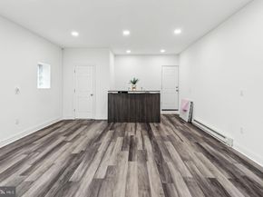 1633 W Oxford Street, Philadelphia PA 19121
