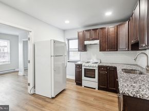 1633 W Oxford Street, Philadelphia PA 19121