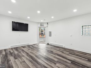 1633 W Oxford Street, Philadelphia PA 19121