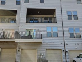 13508 Innovation Station Loop 3B, Herndon VA 20171
