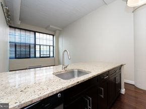 2429 Locust Street 319, Philadelphia PA 19103