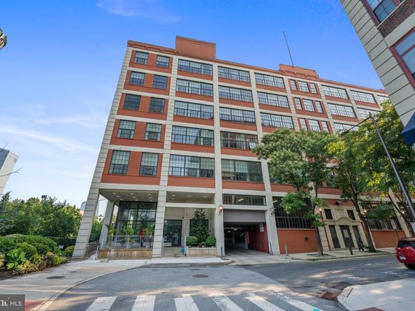 2429 Locust Street 319, Philadelphia PA 19103