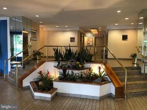 5340 Holmes Run Parkway 217, Alexandria VA 22304