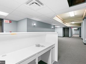 707 Chestnut Street, Philadelphia PA 19106