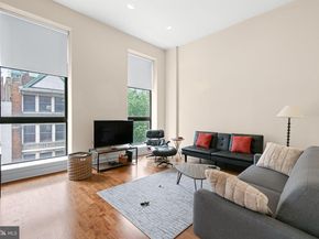 707 Chestnut Street, Philadelphia PA 19106