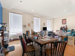 707 Chestnut Street, Philadelphia PA 19106