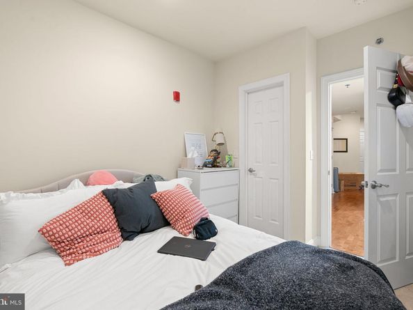 707 Chestnut Street, Philadelphia PA 19106