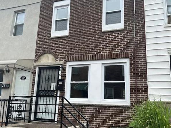 605 Watkins Street, Philadelphia PA 19148