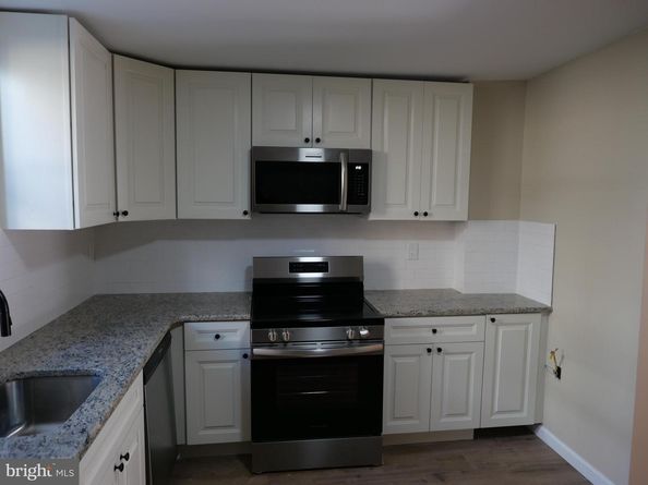 605 Watkins Street, Philadelphia PA 19148