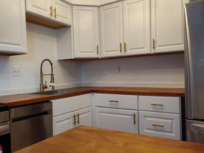 2004 38TH Street SE 202, Washington DC 20020