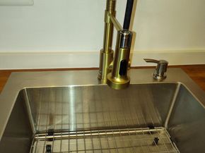 2004 38TH Street SE 202, Washington DC 20020
