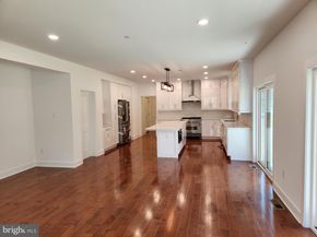 2627 County Line Rd, Chalfont PA 18914