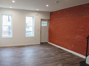 1911 N Lawrence Street, Philadelphia PA 19122