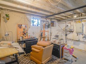 2542 W Girard Avenue, Philadelphia PA 19130