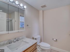2542 W Girard Avenue, Philadelphia PA 19130