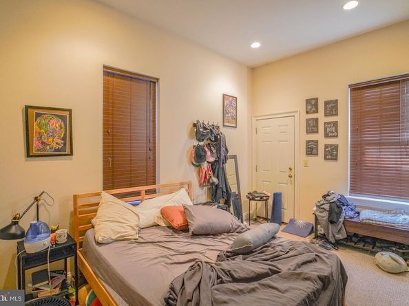 2542 W Girard Avenue, Philadelphia PA 19130