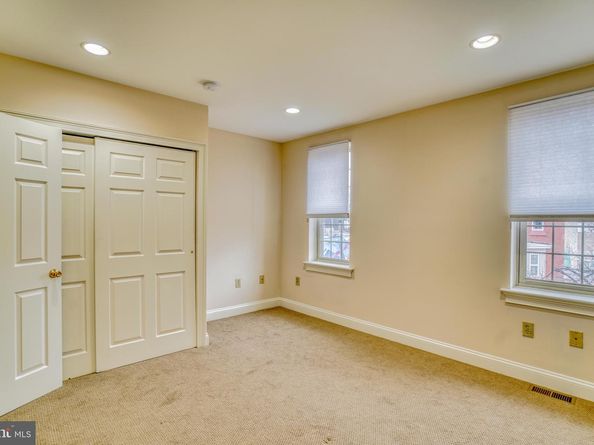2542 W Girard Avenue, Philadelphia PA 19130