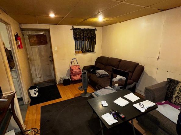 42 Kent Road, Upper Darby PA 19082