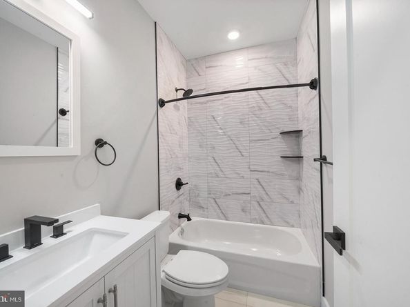 1934 W Diamond Street, Philadelphia PA 19121