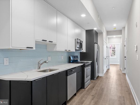1934 W Diamond Street, Philadelphia PA 19121
