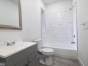 705 N 40TH Street, Philadelphia PA 19104