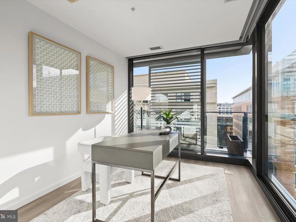 925 H Street NW 901/902, Washington DC 20001