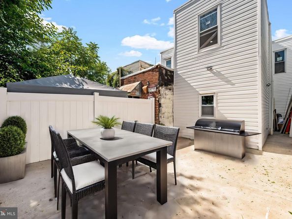 1933 E Somerset Street, Philadelphia PA 19134