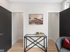 313 I NE 2, Washington DC 20002