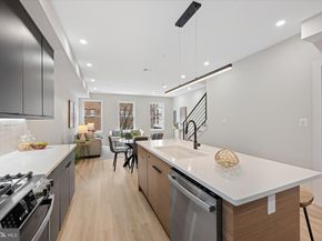 313 I NE 2, Washington DC 20002