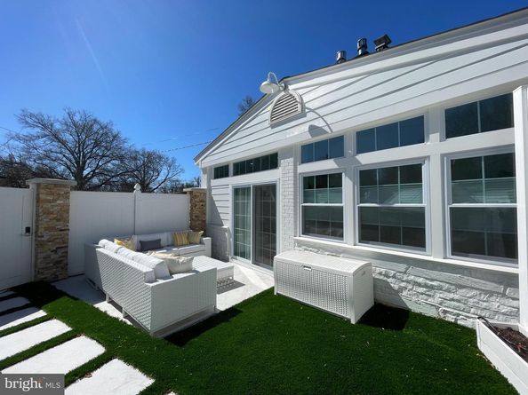 1700 Verbena Street NW, Washington DC 20012