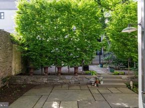 191 E Evergreen Avenue, Philadelphia PA 19118