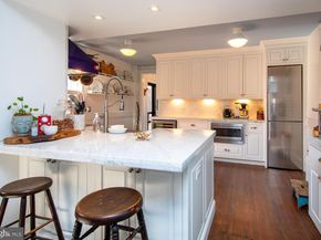 191 E Evergreen Avenue, Philadelphia PA 19118