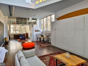 191 E Evergreen Avenue, Philadelphia PA 19118
