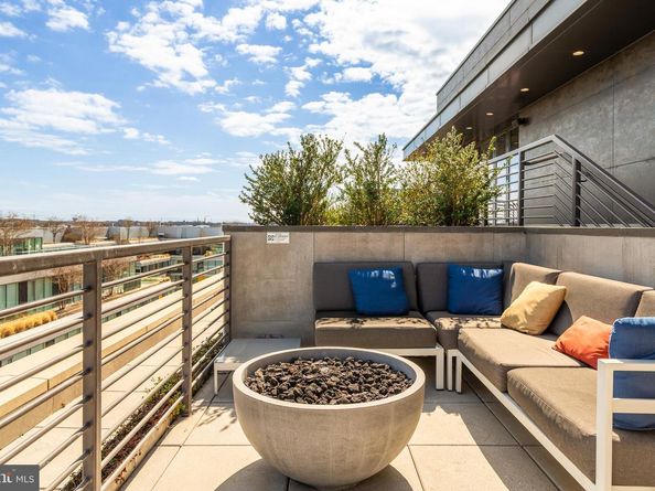 1211 Van Street SE 501, Washington DC 20003