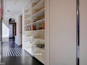 925 H Street NW 301, Washington DC 20001