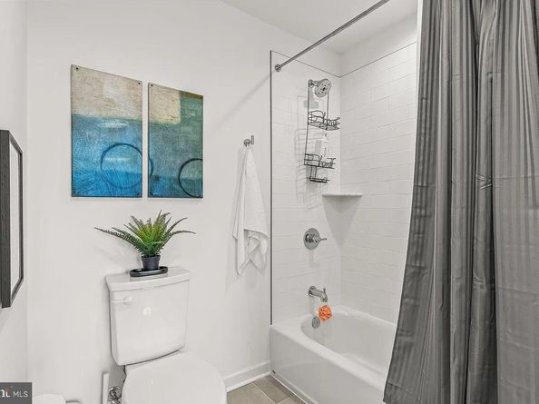 2022 Northbank Place, Philadelphia PA 19125