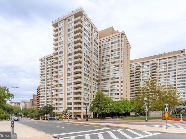 5500 Friendship Boulevard 2117N, Chevy Chase MD 20815